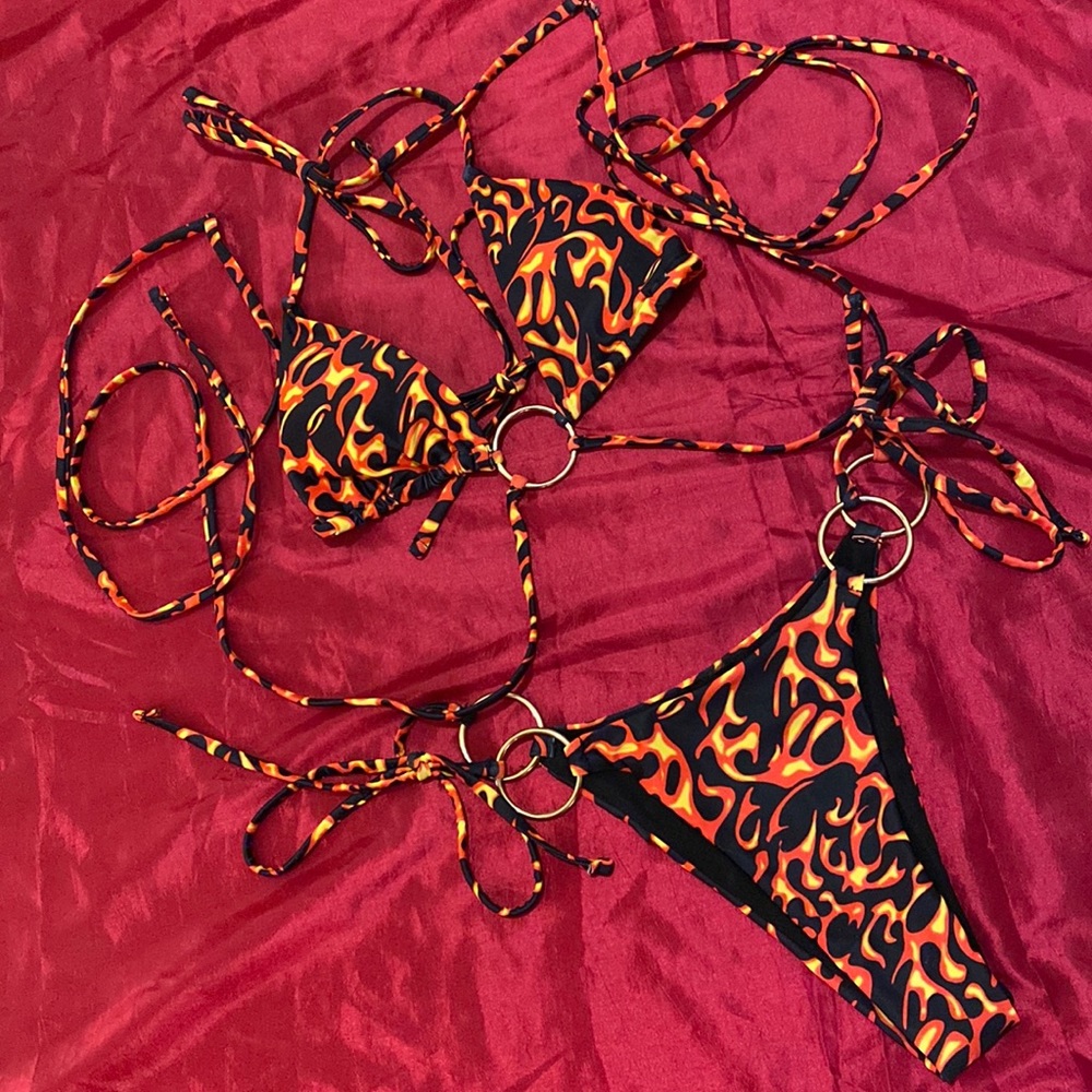 Exotic Dancer Wear SZ L